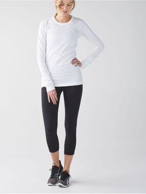 Lululemon Run Crops